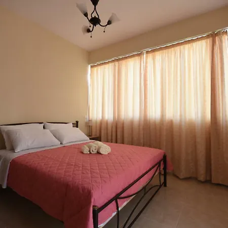 Manto House - Ermis Kato Figalia